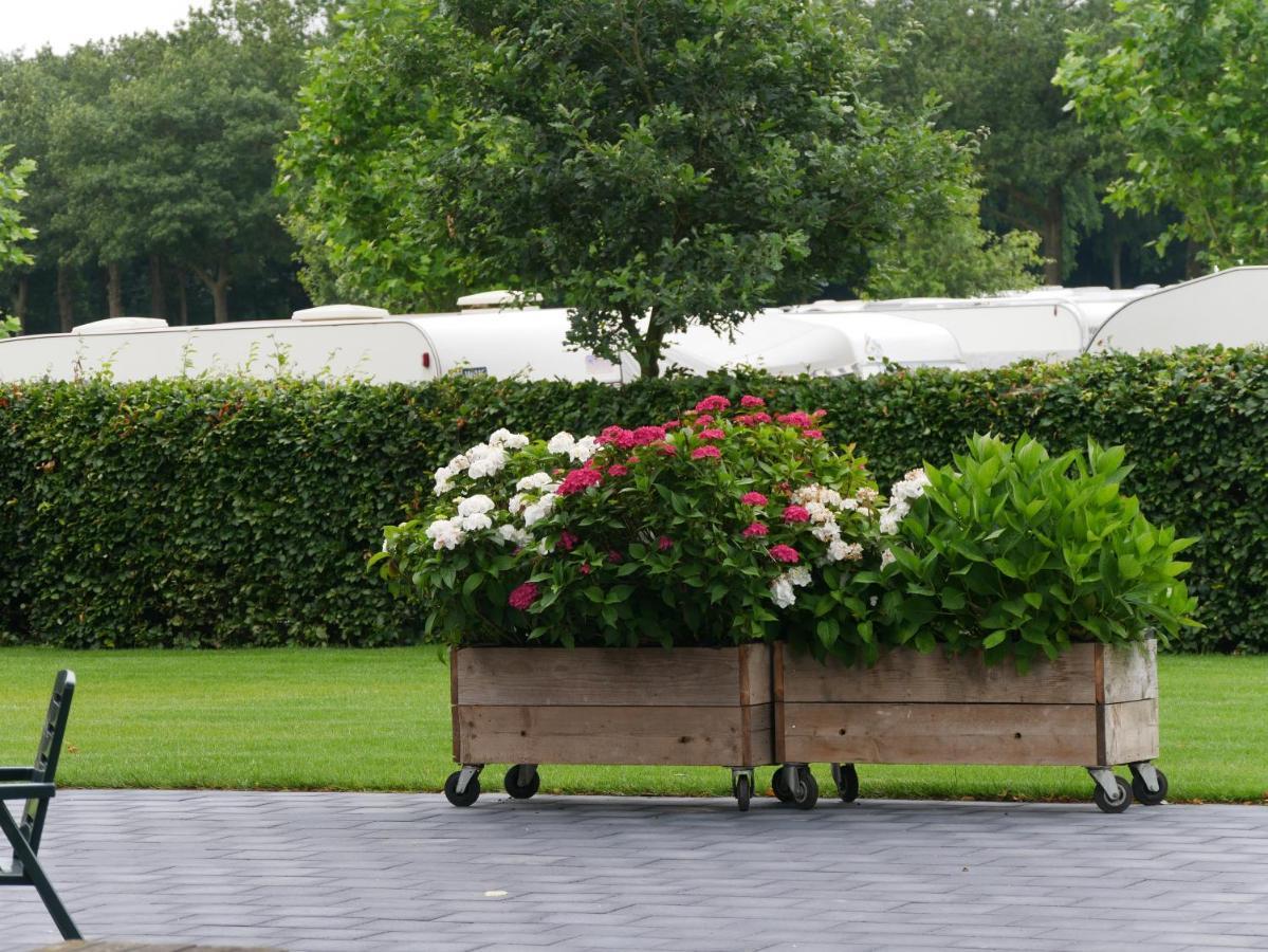B&B Bij De 3 Linden Wijchen Bagian luar foto